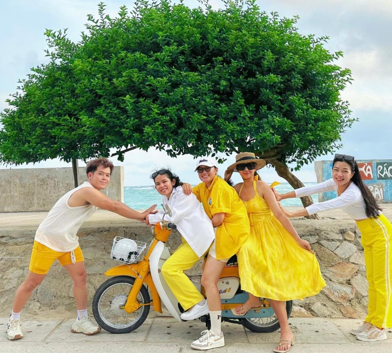 Ve Nha Homestay - Dao Phu Quy Cu Lao Thu Exteriör bild